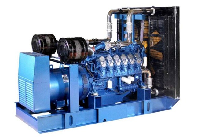 鹰潭康明斯30kw小型柴油二手发电机组 鹰潭康明斯30kw小型柴油二手发电机组